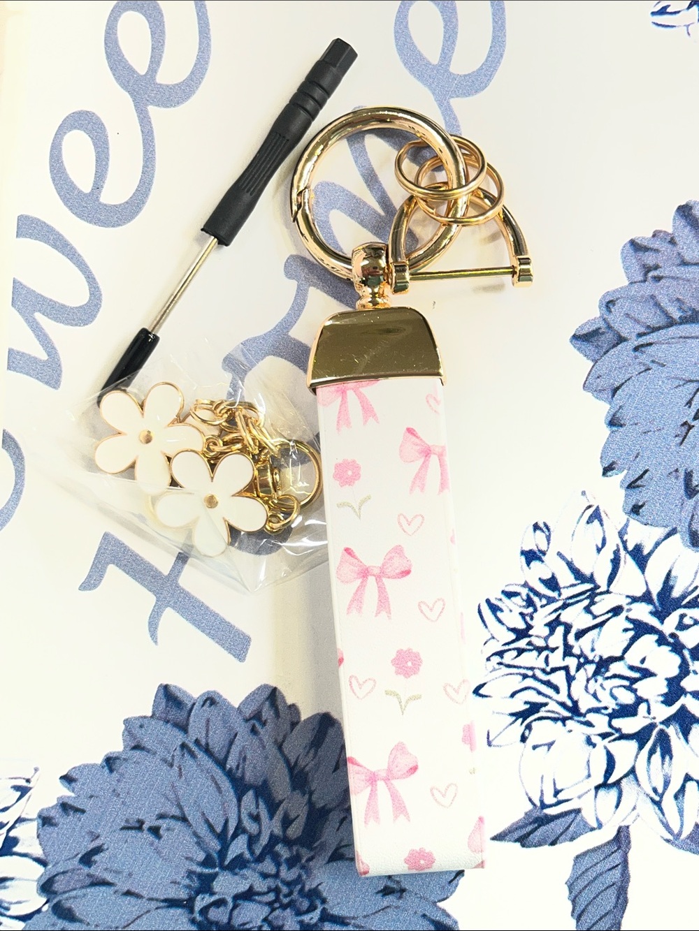 Wristlet Charm Kit